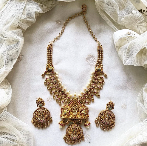 Antique matte Lakshmi peacock lotus short haaram set