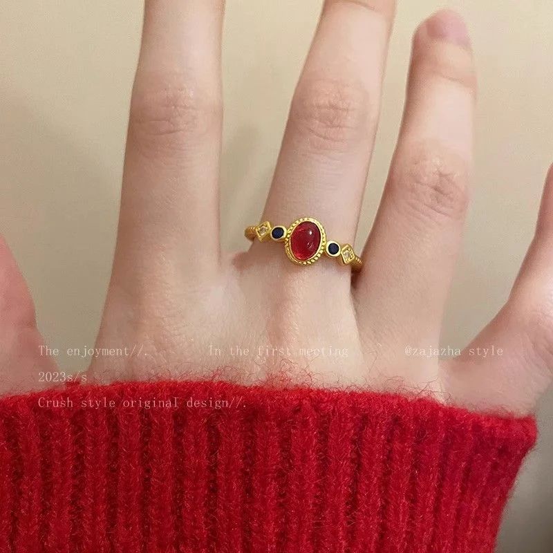 Matte Gold Enamel Ring - Retro Chinese Style Statement Jewelry