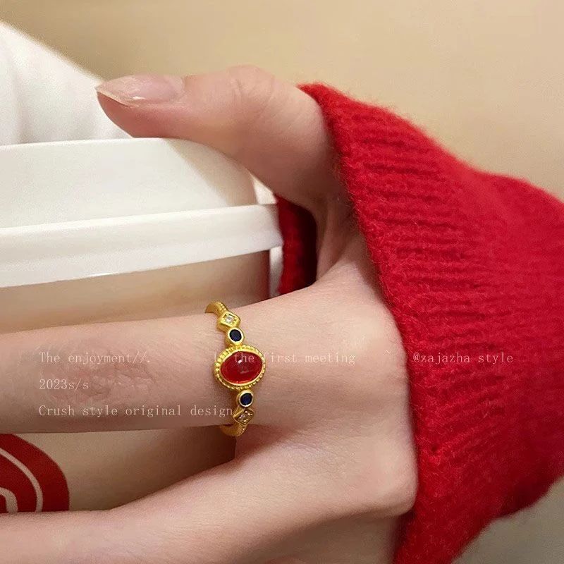 Matte Gold Enamel Ring - Retro Chinese Style Statement Jewelry